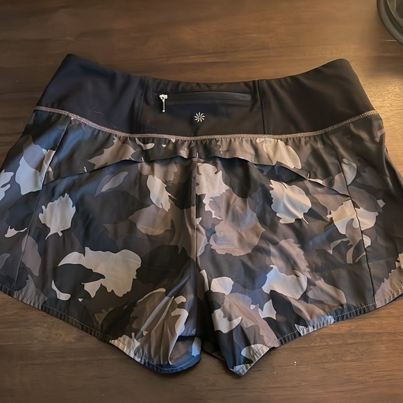Athleta shorts - Picture 3 of 3